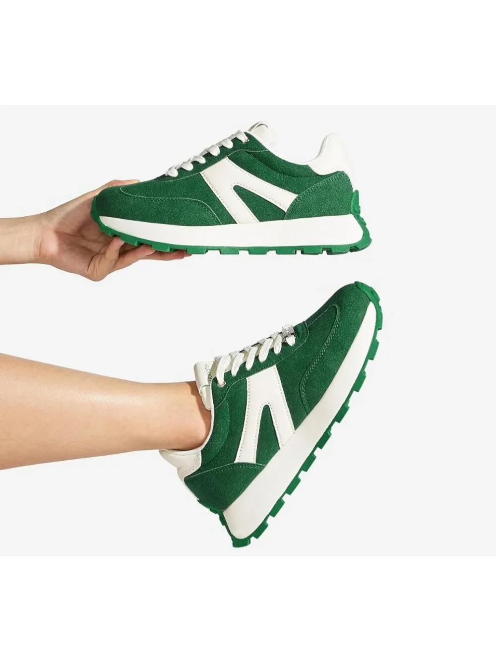 Women's Green Retro Classic Stylish Lace Up Tennis Running Walking Sneakers